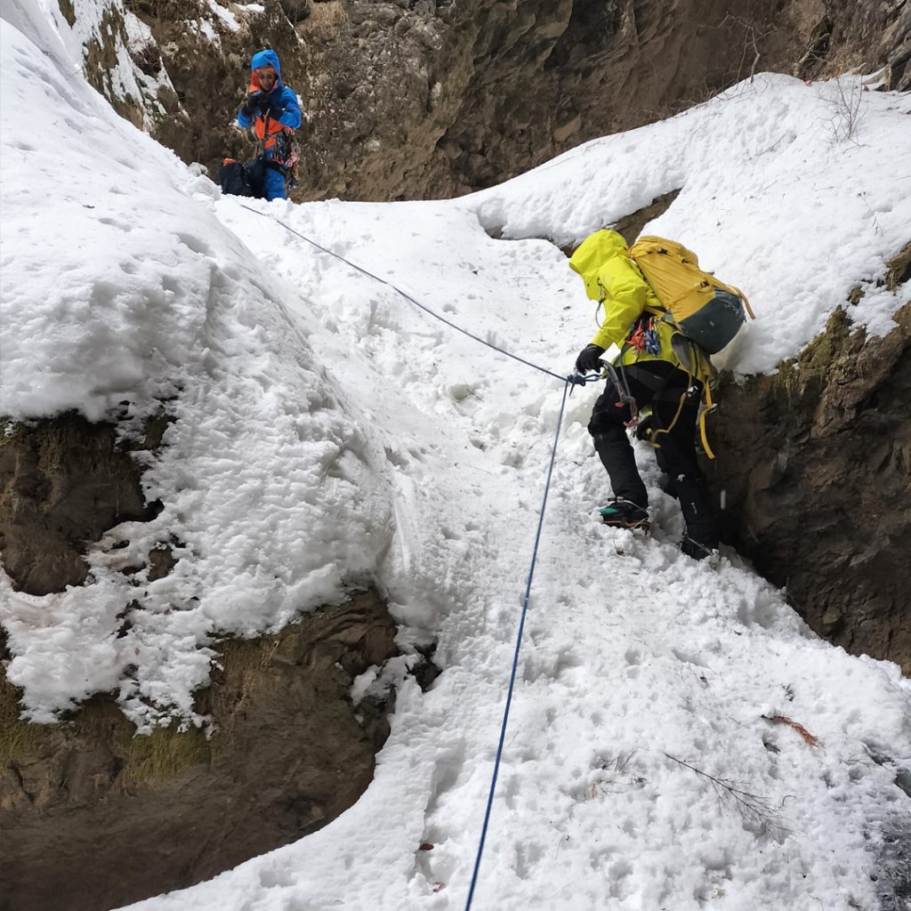 ベータクライミングジム｜アイスクライミングStep UP講習・八ヶ岳