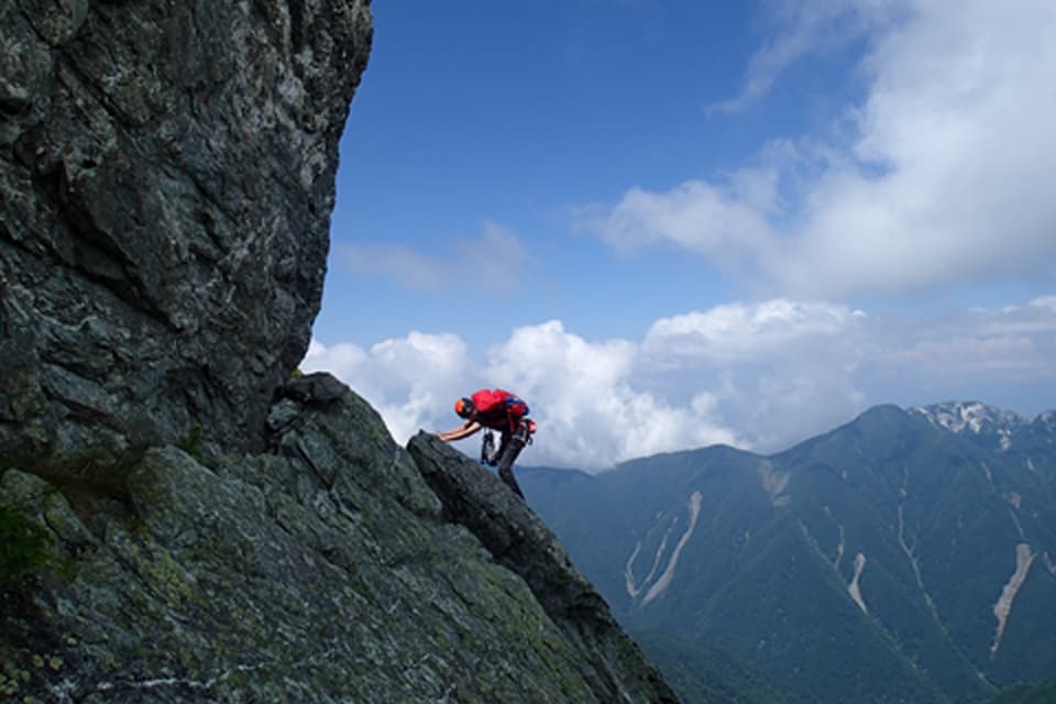 Outdoor Multi-Pitch Climbing Practice (Monthly)