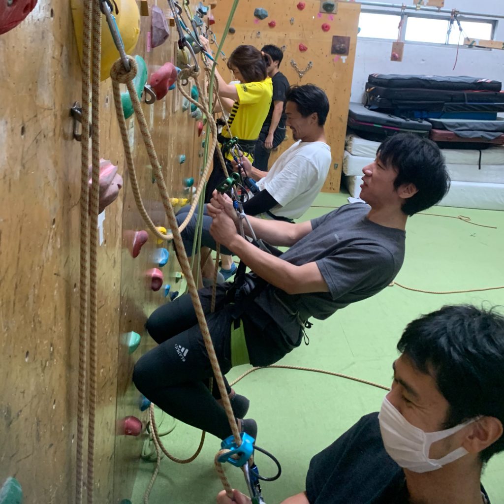 Beta Climbing Gym Seminar/Lead Climbing Beginner Seminar